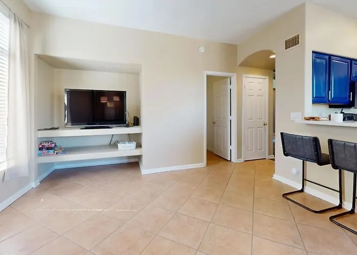 Sleeps 10 Heated Pool Putt Putt Dogs Welcome * Chandler
