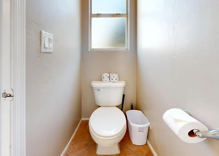 Sleeps 10 Heated Pool Putt Putt Dogs Welcome Holiday home