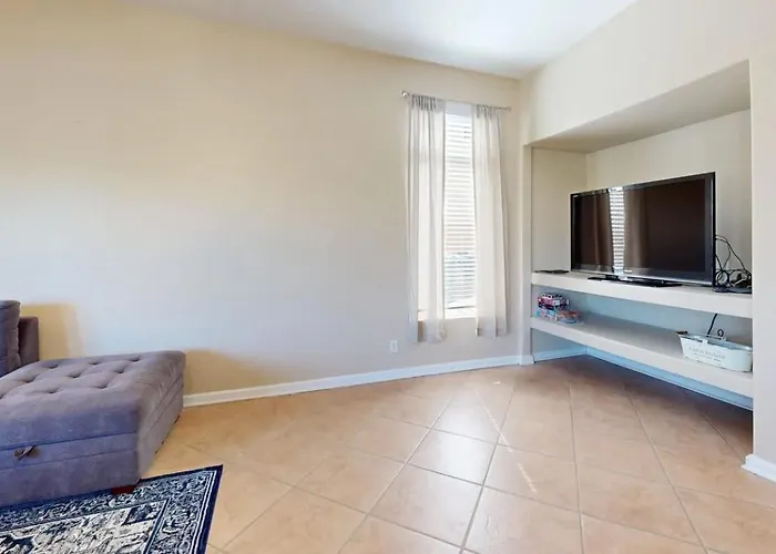 Holiday home Sleeps 10 Heated Pool Putt Putt Dogs Welcome Chandler
