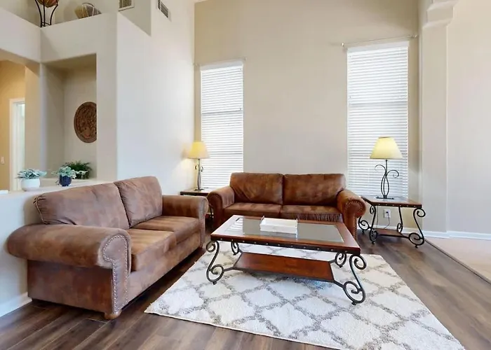 Holiday home Sleeps 10 Heated Pool Putt Putt Dogs Welcome Chandler