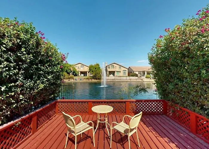 Sleeps 10 Heated Pool Putt Putt Dogs Welcome Holiday home *